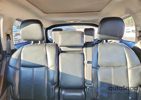 2015 Nissan Pathfinder S z USA, uszkodzony, nr VIN 5N1AR2MM4FC644753